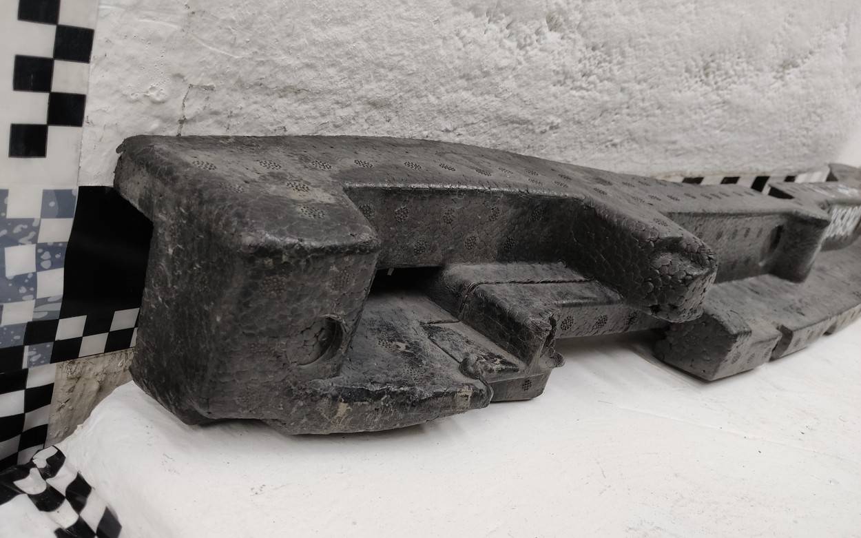 Наполнитель переднего бампера