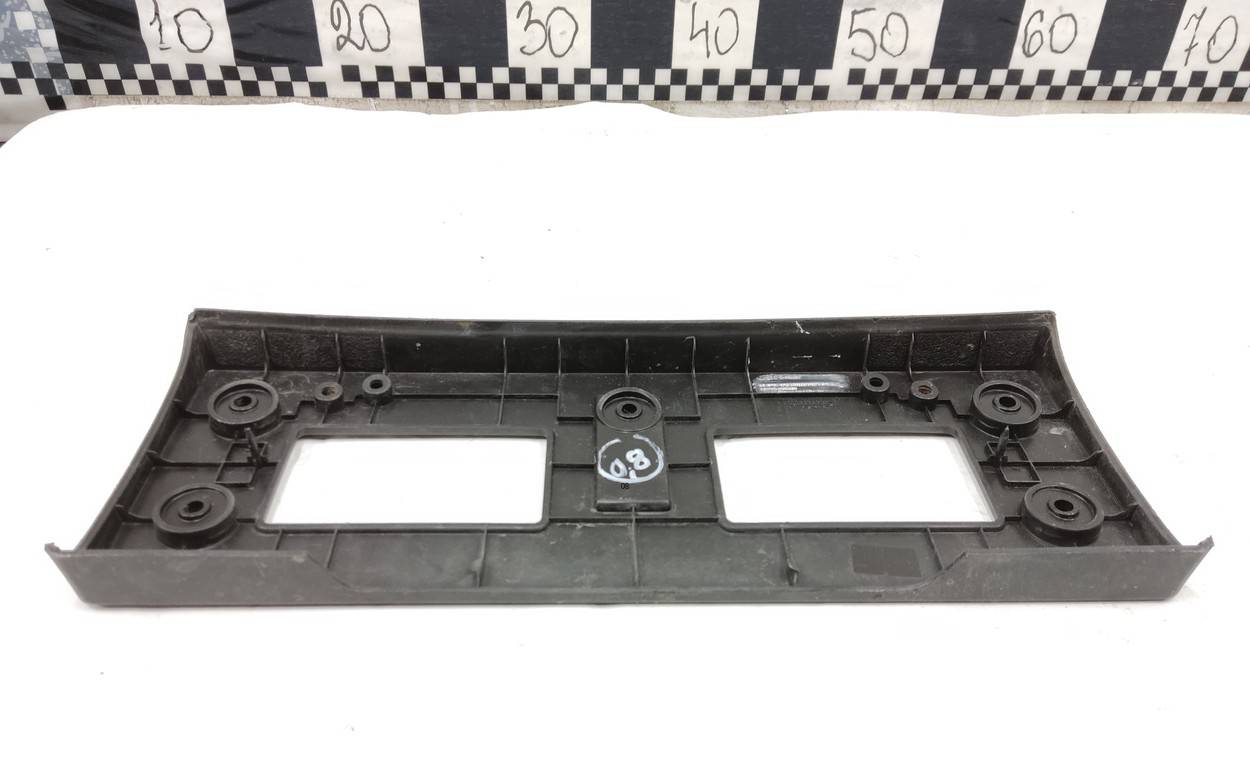 Накладка переднего бампера под номер