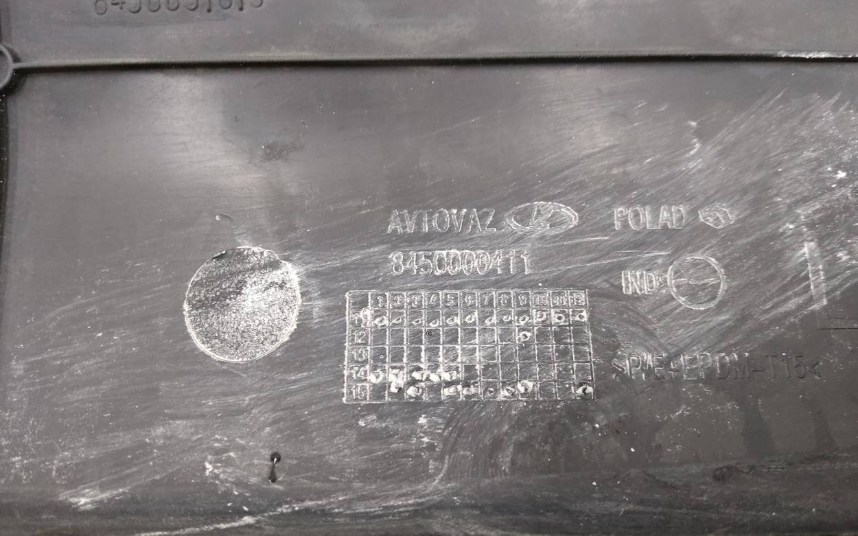 Накладка двери задней левой