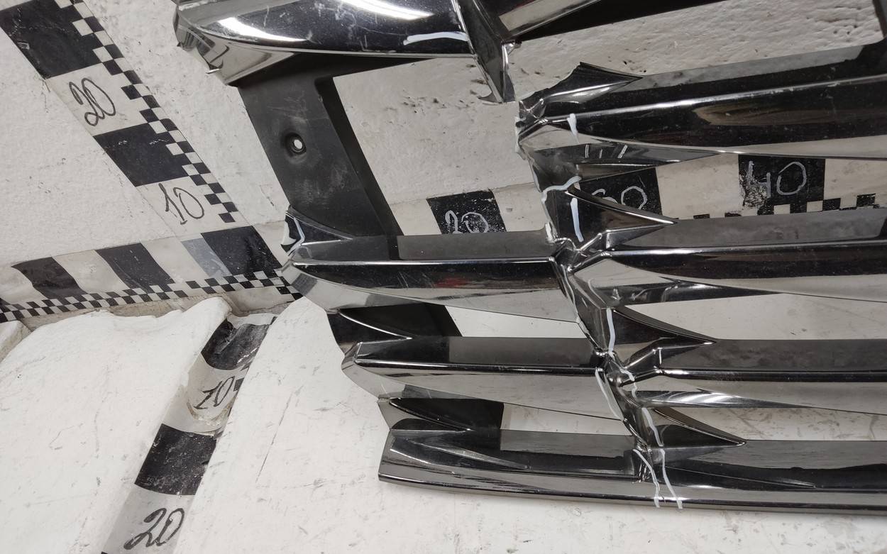 Решетка радиатора