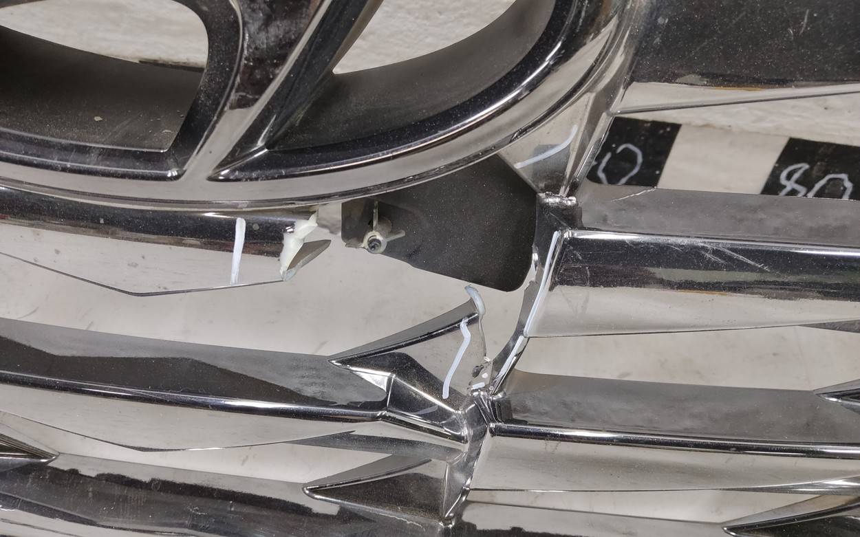 Решетка радиатора