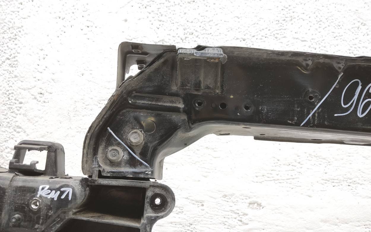 Панель передняя (телевизор)