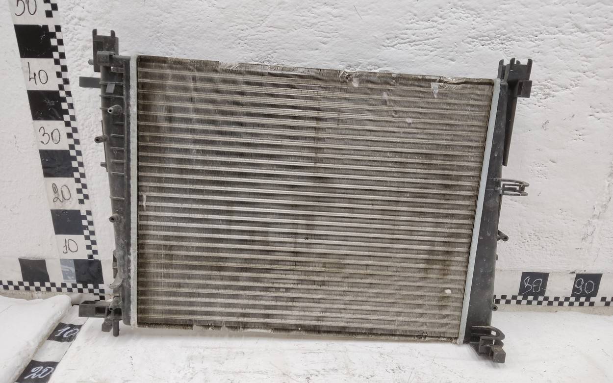 Радиатор охлаждения двигателя основной