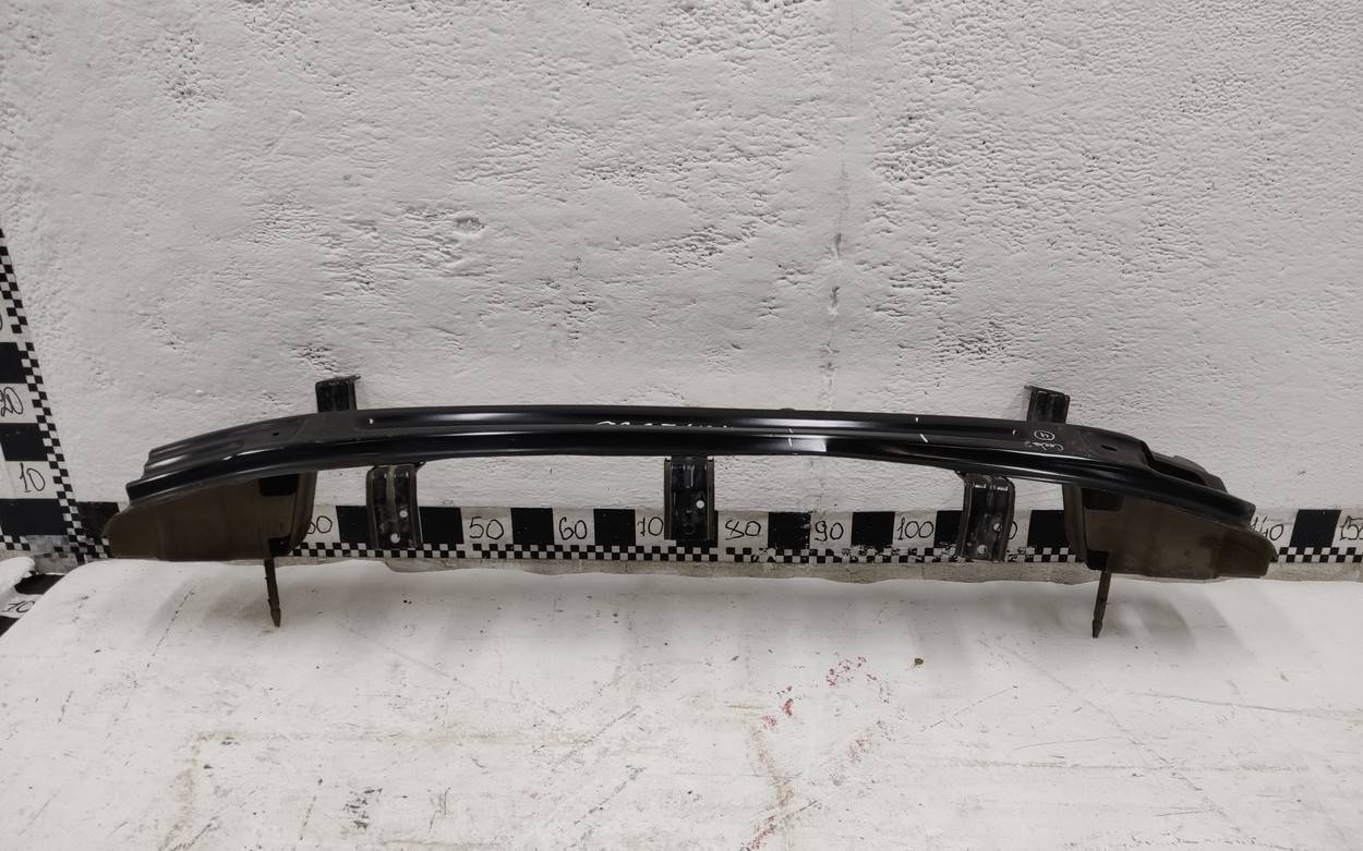 Усилитель заднего бампера