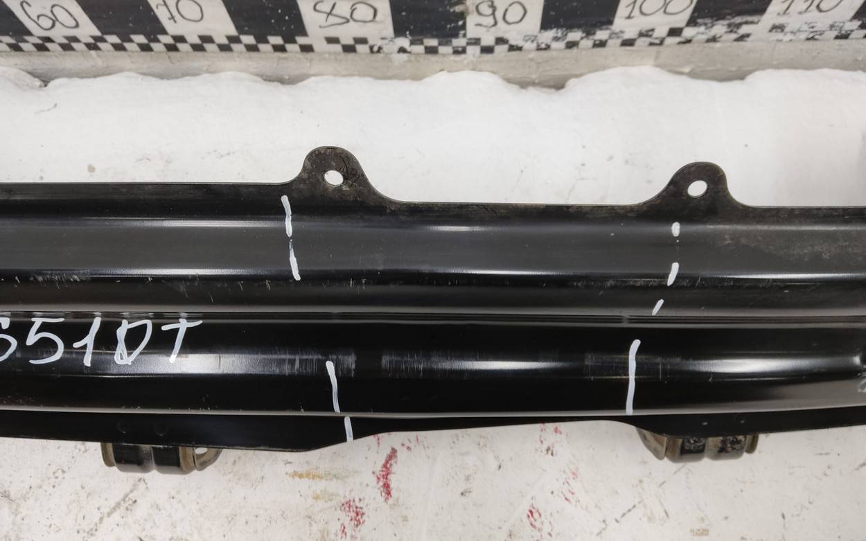 Усилитель заднего бампера