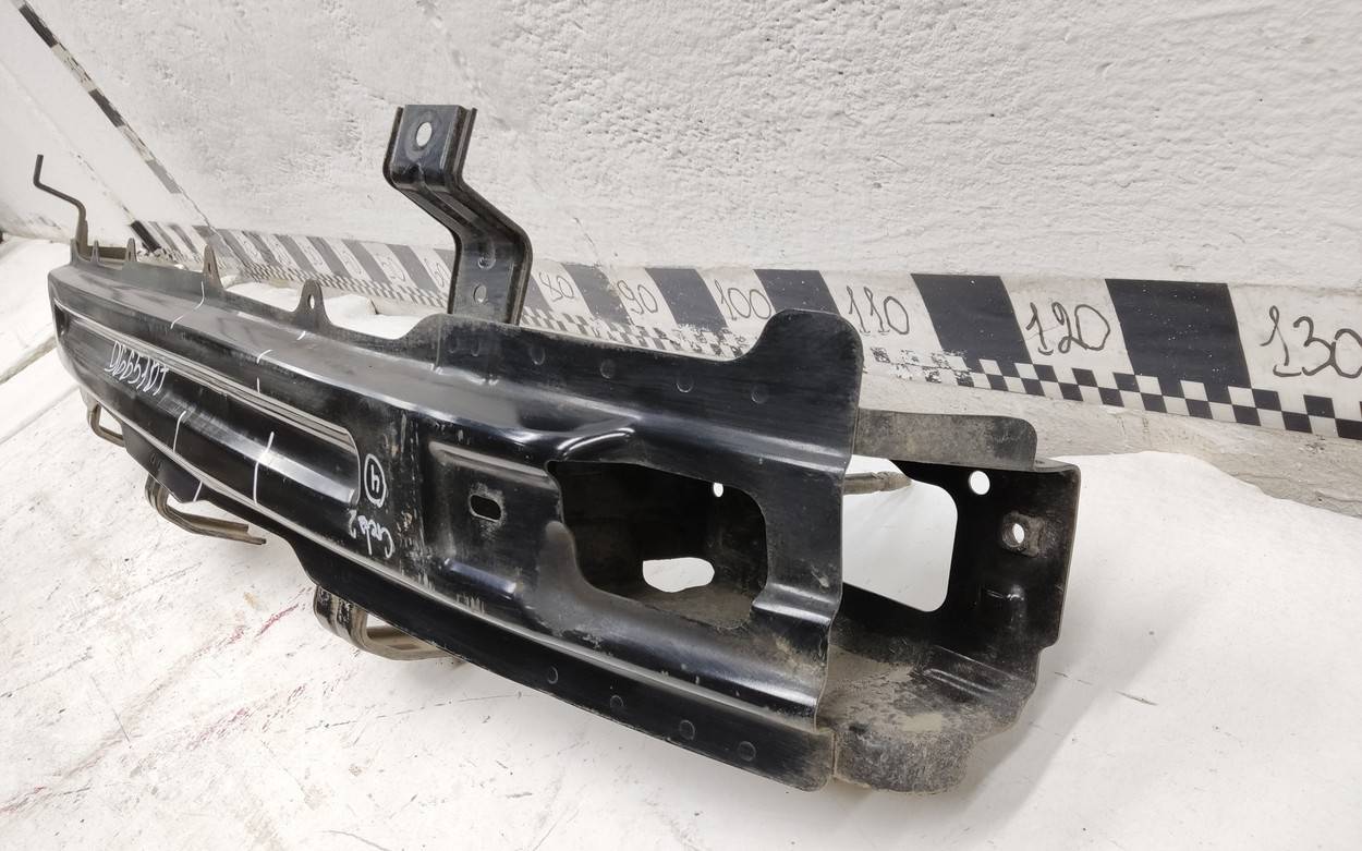 Усилитель заднего бампера