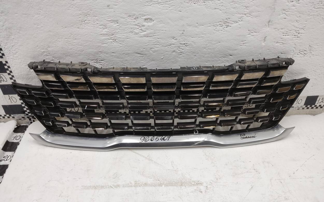 Решетка радиатора