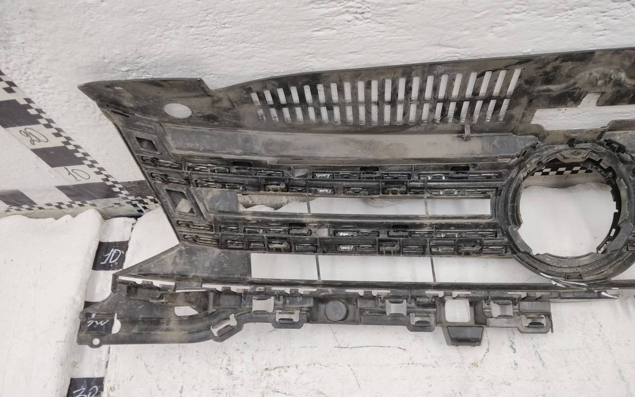 Решетка радиатора