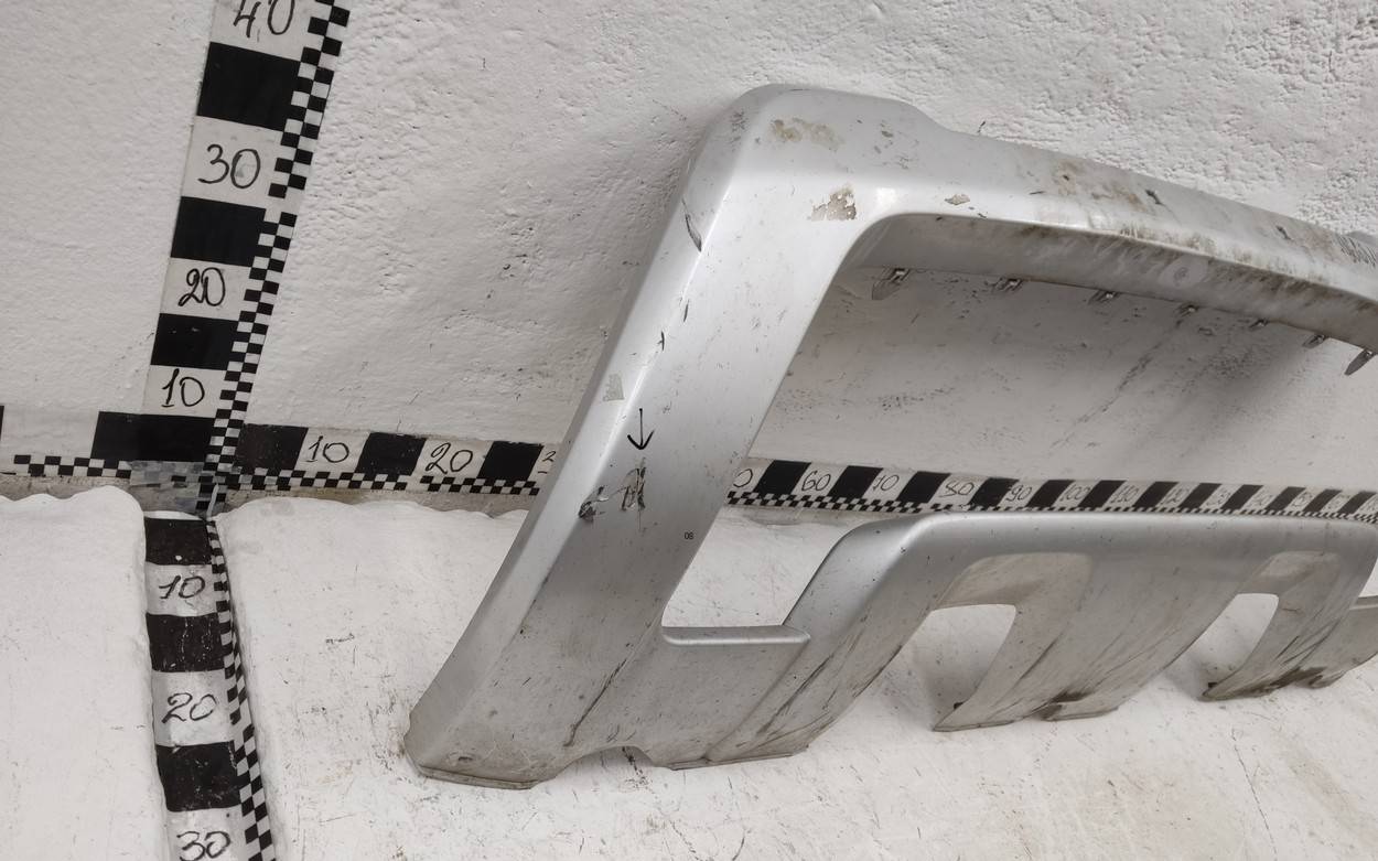 Накладка переднего бампера