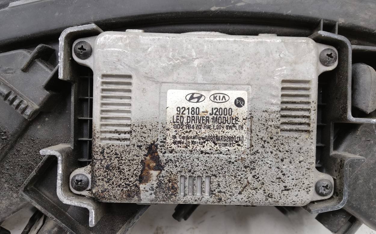 Фара правая