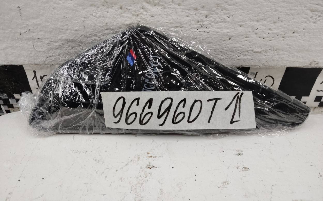 Накладка переднего крыла левого