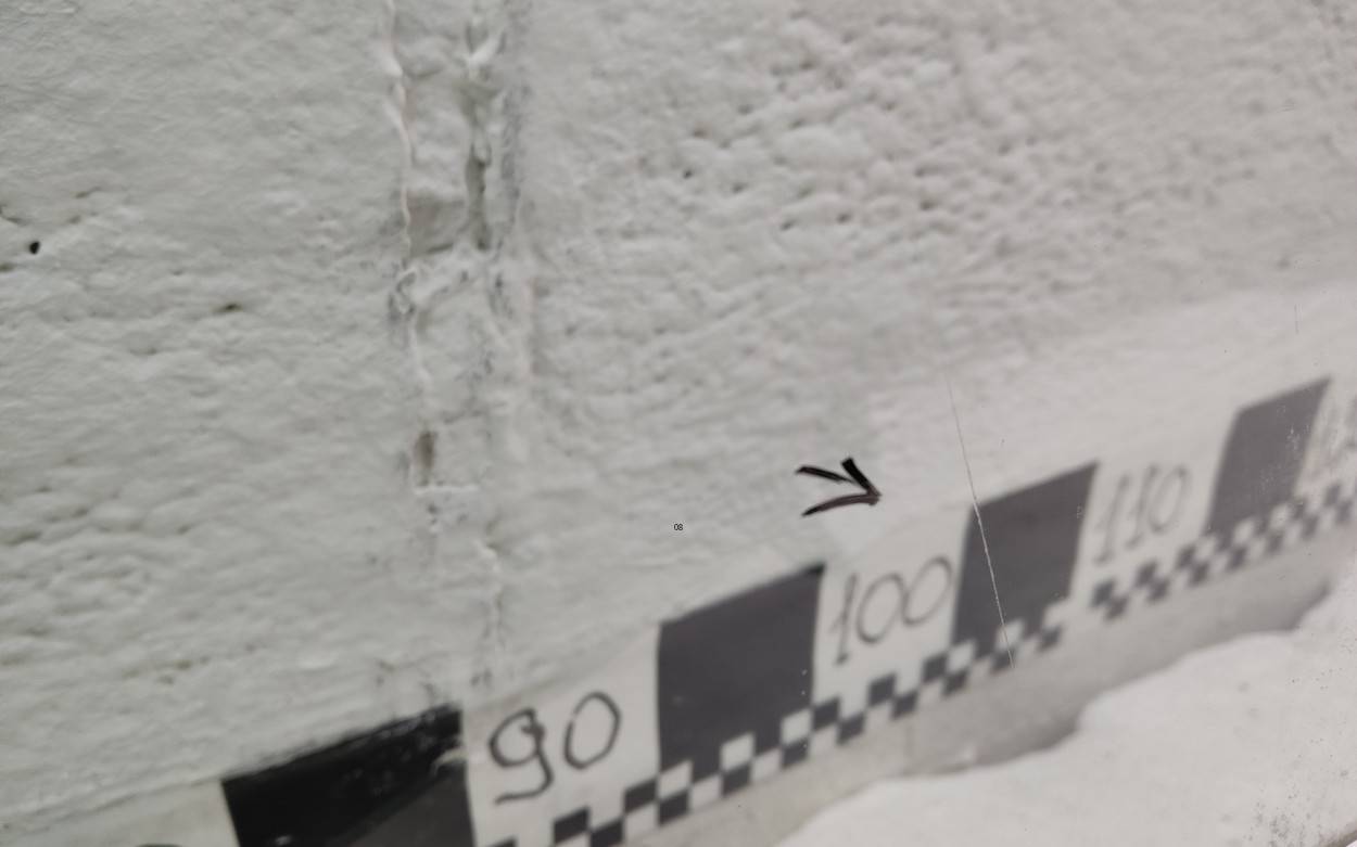 Стекло двери передней правой