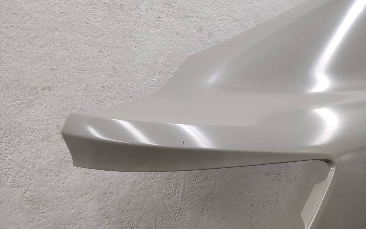 Кузовной элемент