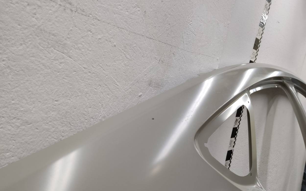 Кузовной элемент