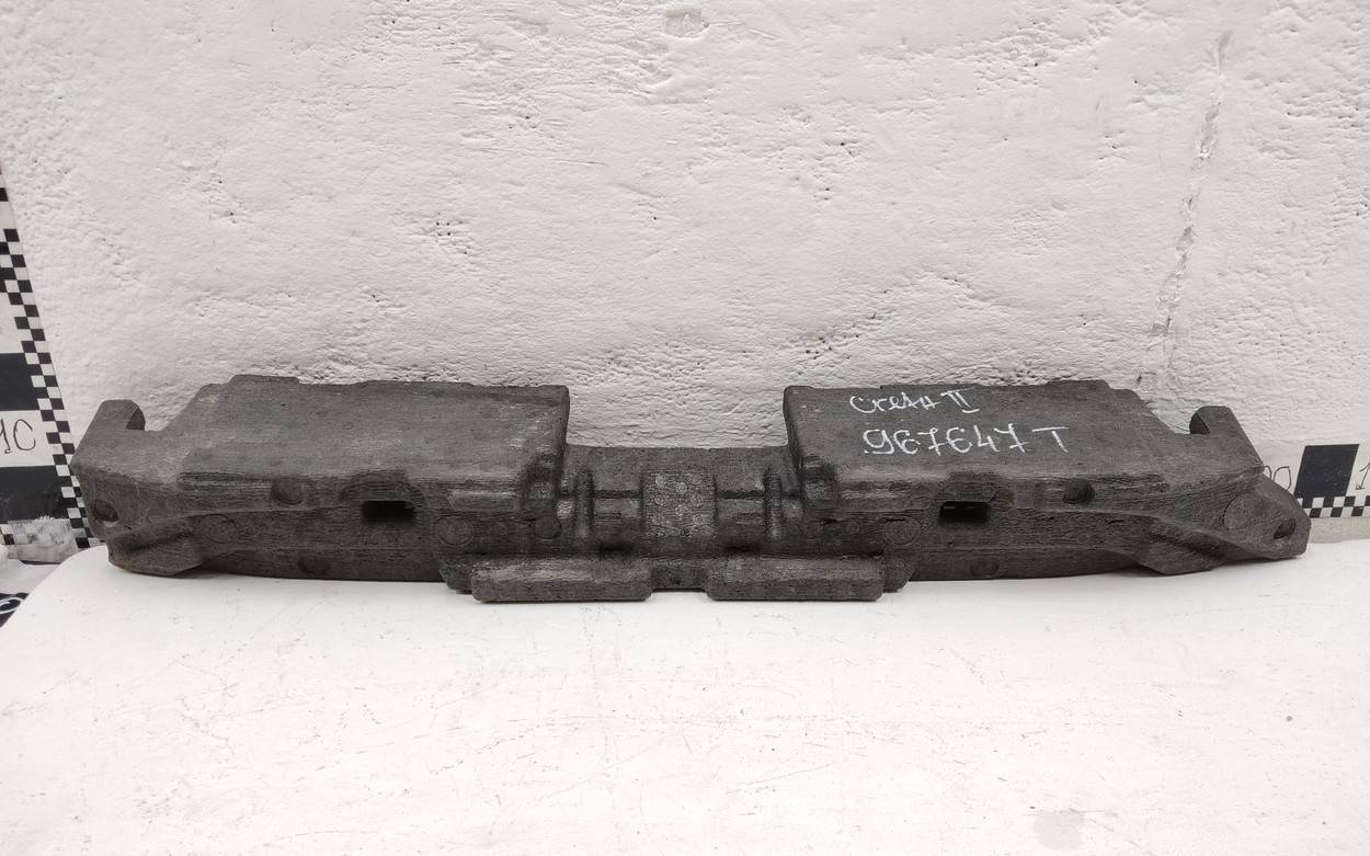 Наполнитель переднего бампера