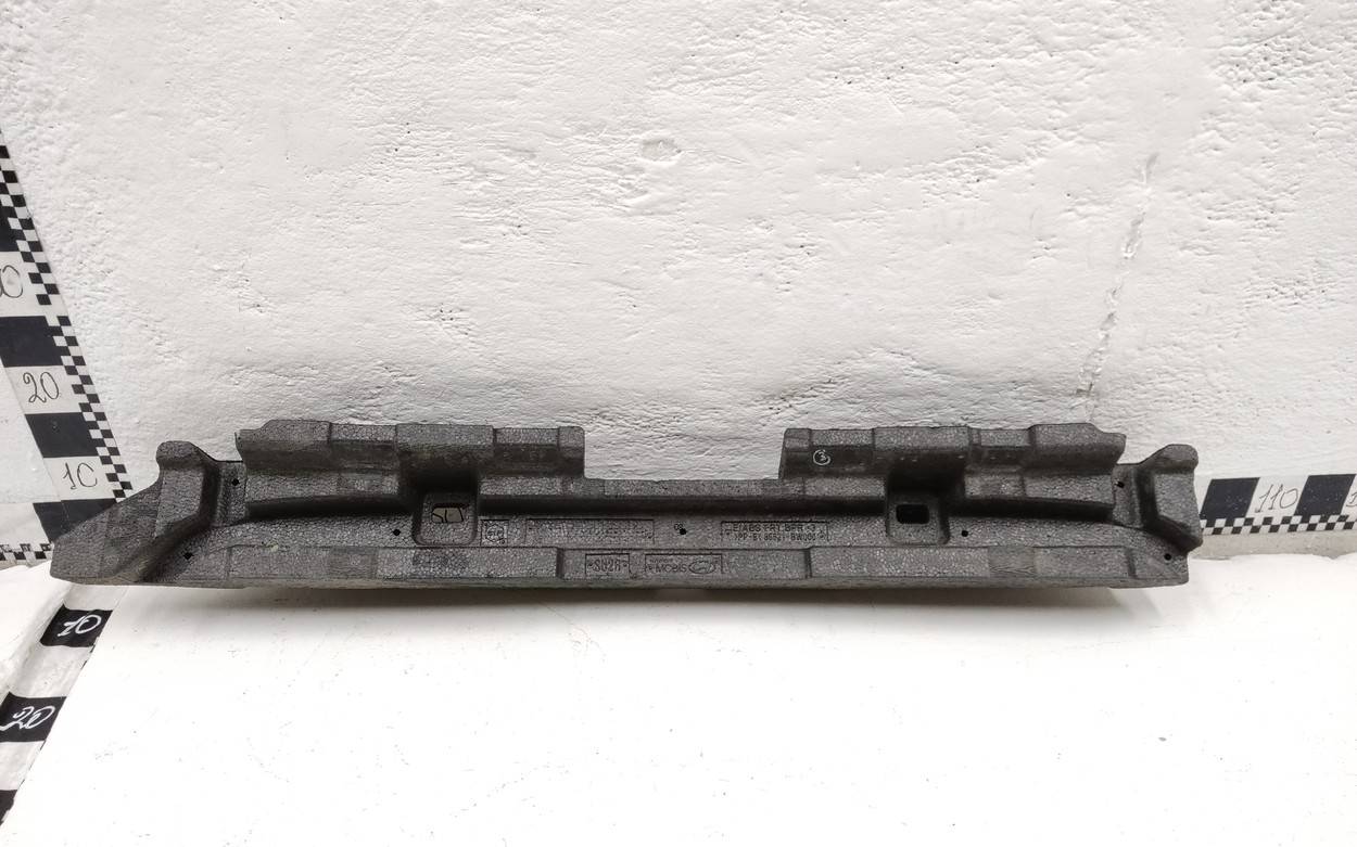 Наполнитель переднего бампера