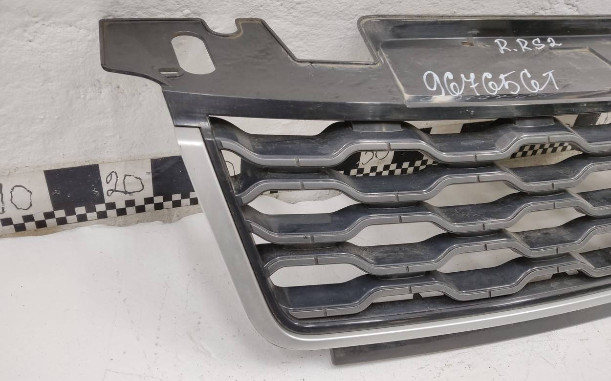 Решетка радиатора