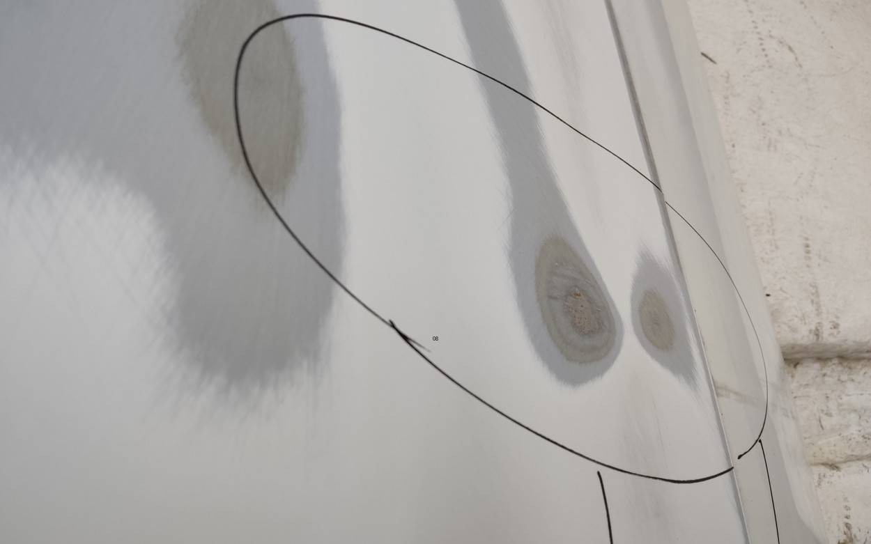 Дверь задняя левая