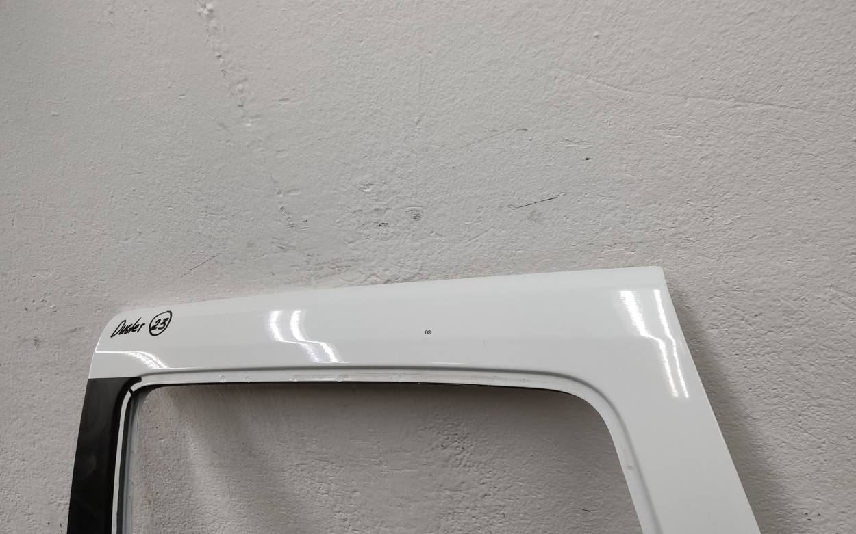 Дверь задняя левая