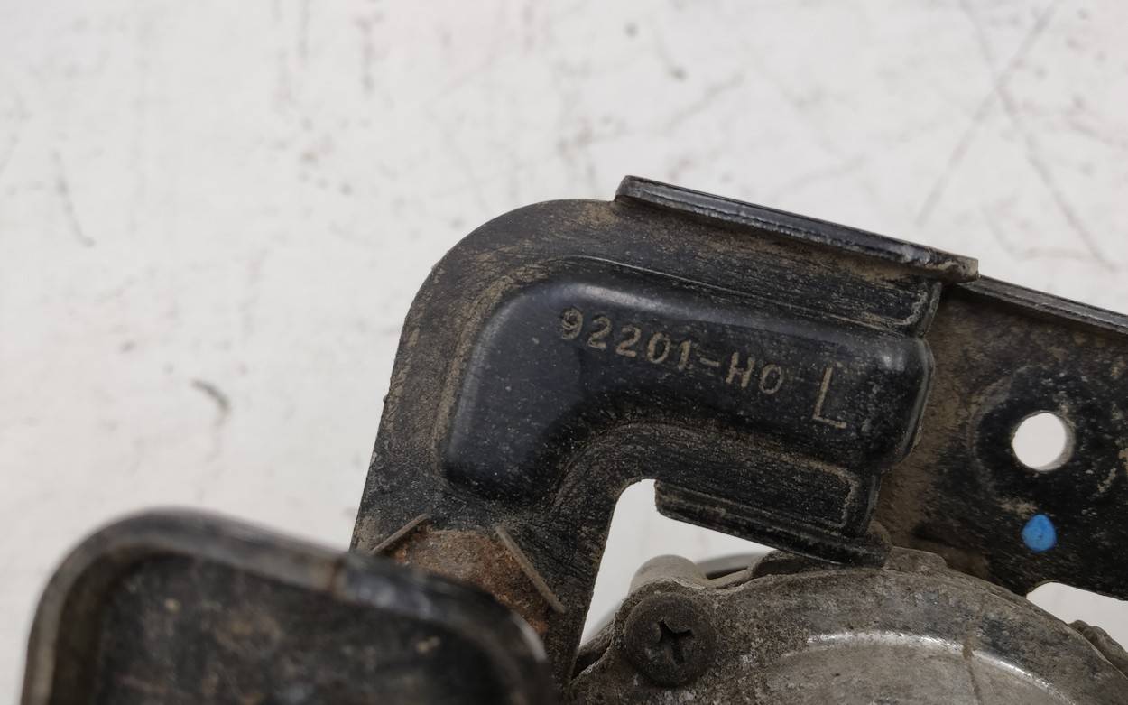 Фара противотуманная левая