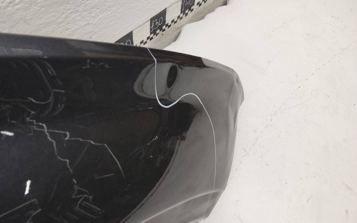 Крыло переднее правое