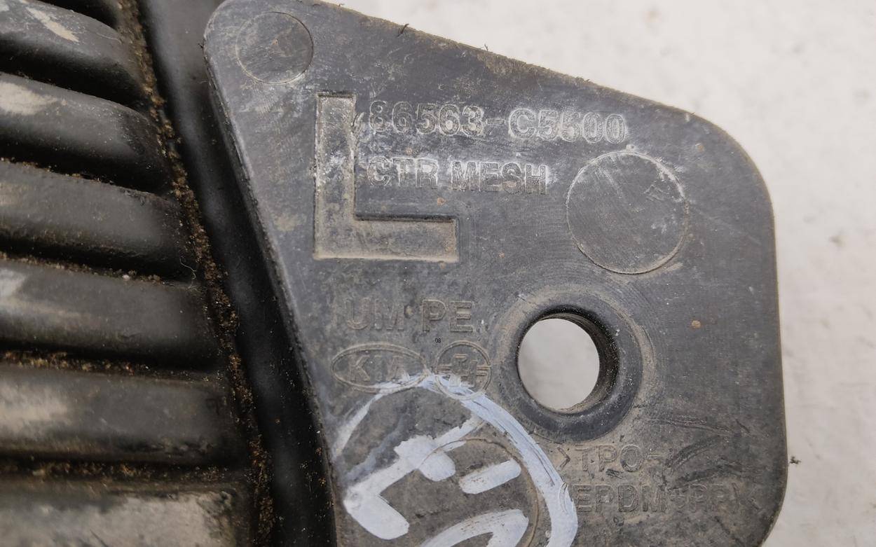 Накладка переднего бампера левая