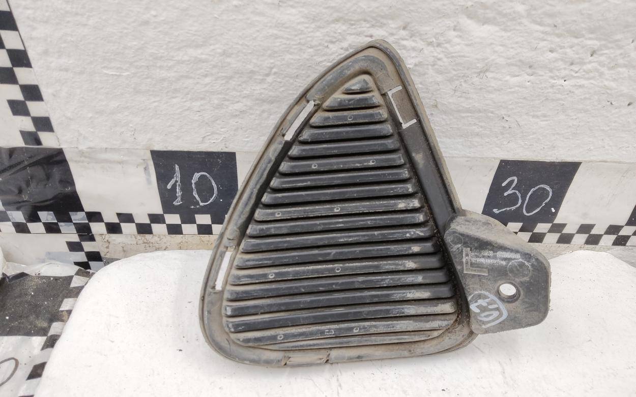 Накладка переднего бампера левая