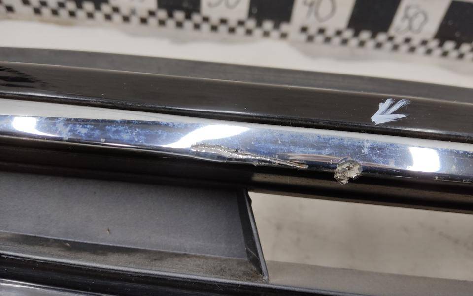 Решетка радиатора