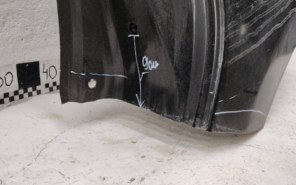 Крыло заднее левое