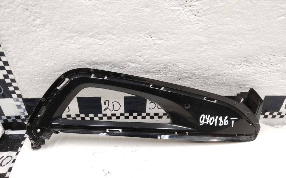 Накладка переднего бампера правая