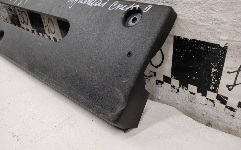 Накладка переднего бампера под номер