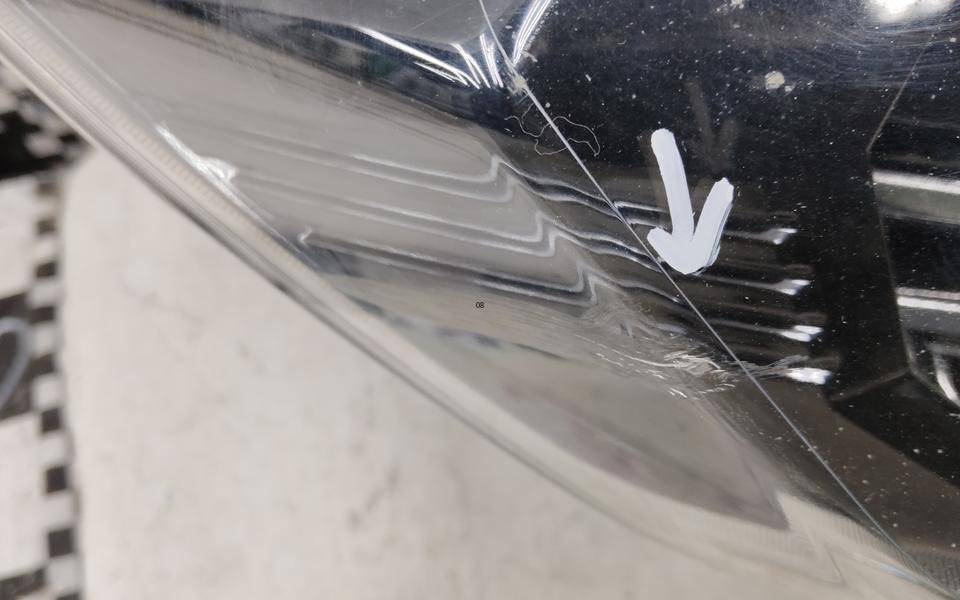 Фара правая