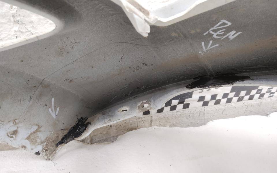 Бампер передний