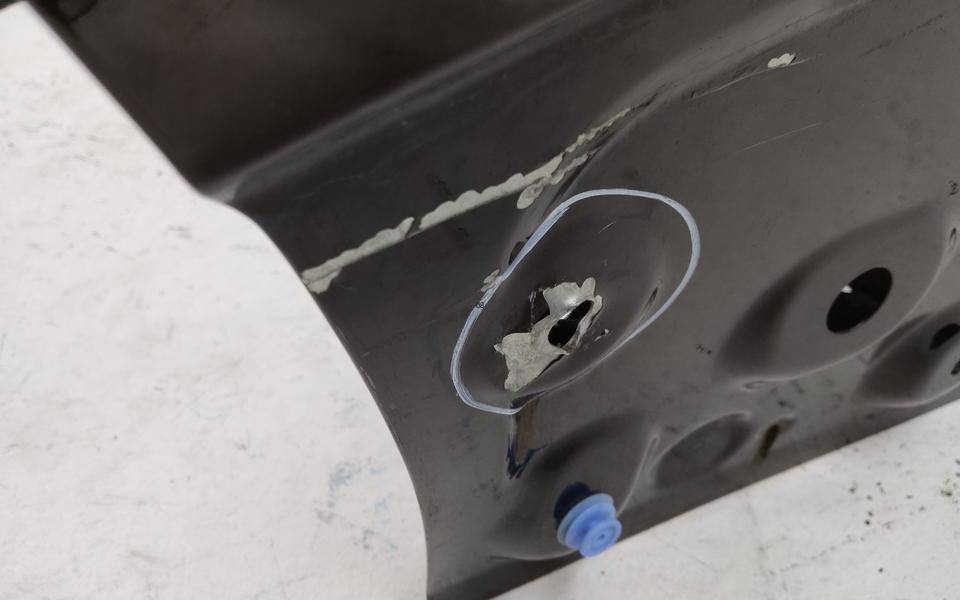 Дверь задняя правая