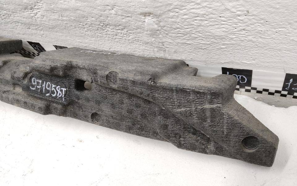 Наполнитель переднего бампера