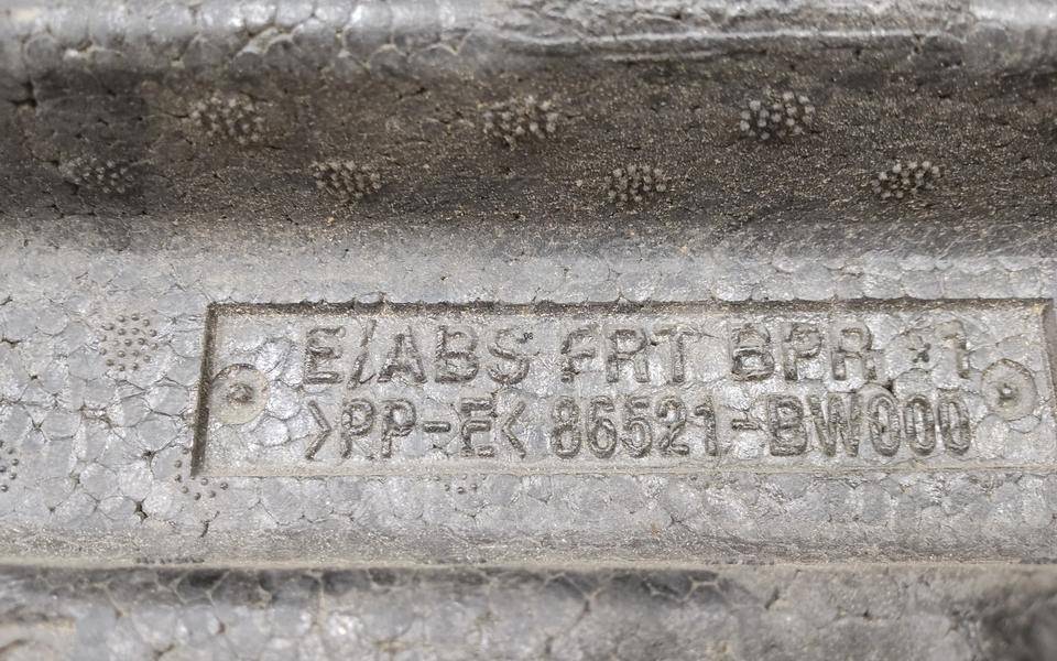 Наполнитель переднего бампера