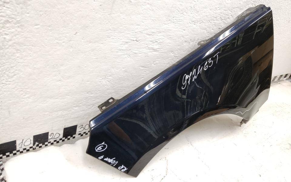 Крыло переднее левое