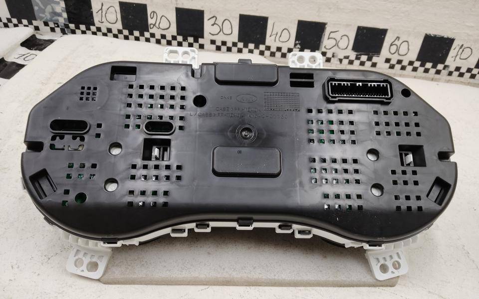 Панель приборов