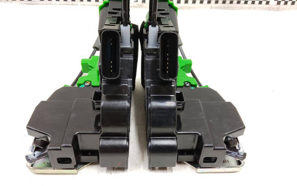 Замок зажигания со вставками (комплект)