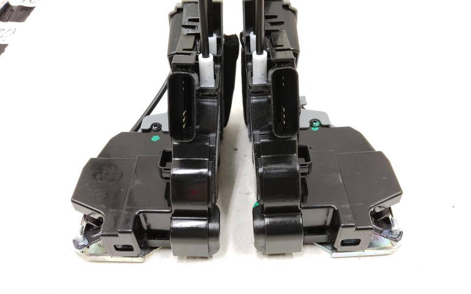 Замок зажигания со вставками (комплект)