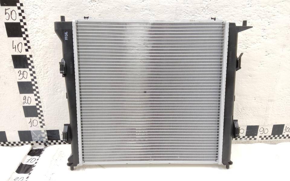 Радиатор охлаждения двигателя основной