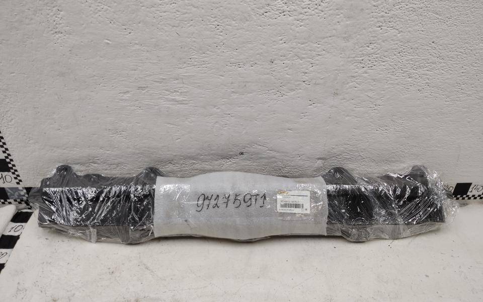 Усилитель заднего бампера