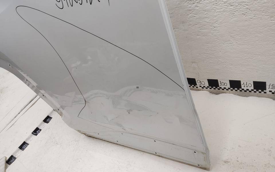 Дверь задняя правая