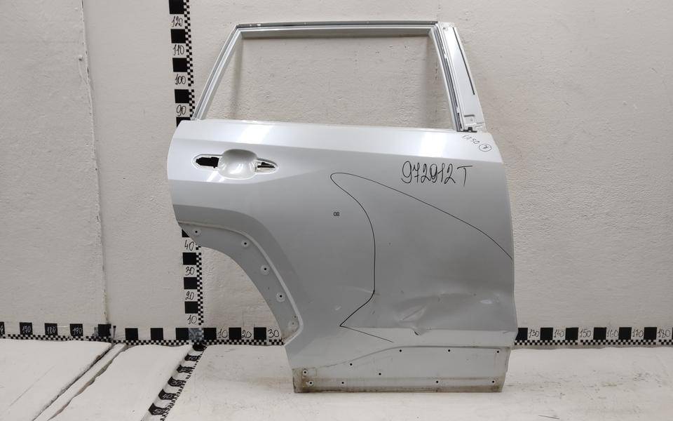 Дверь задняя правая