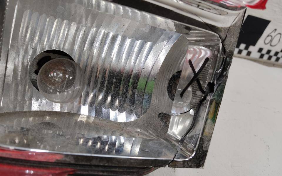 Фонарь задний правый