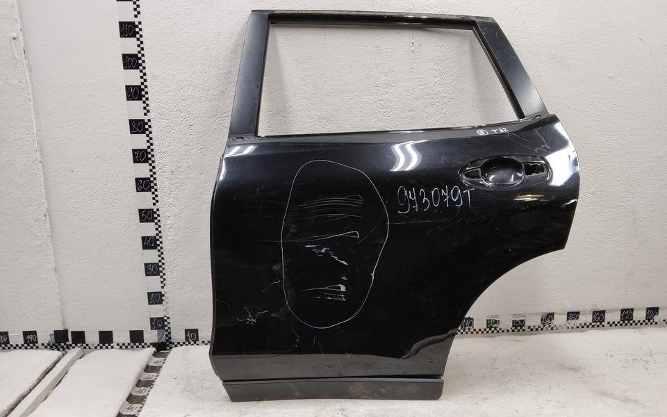 Дверь задняя левая