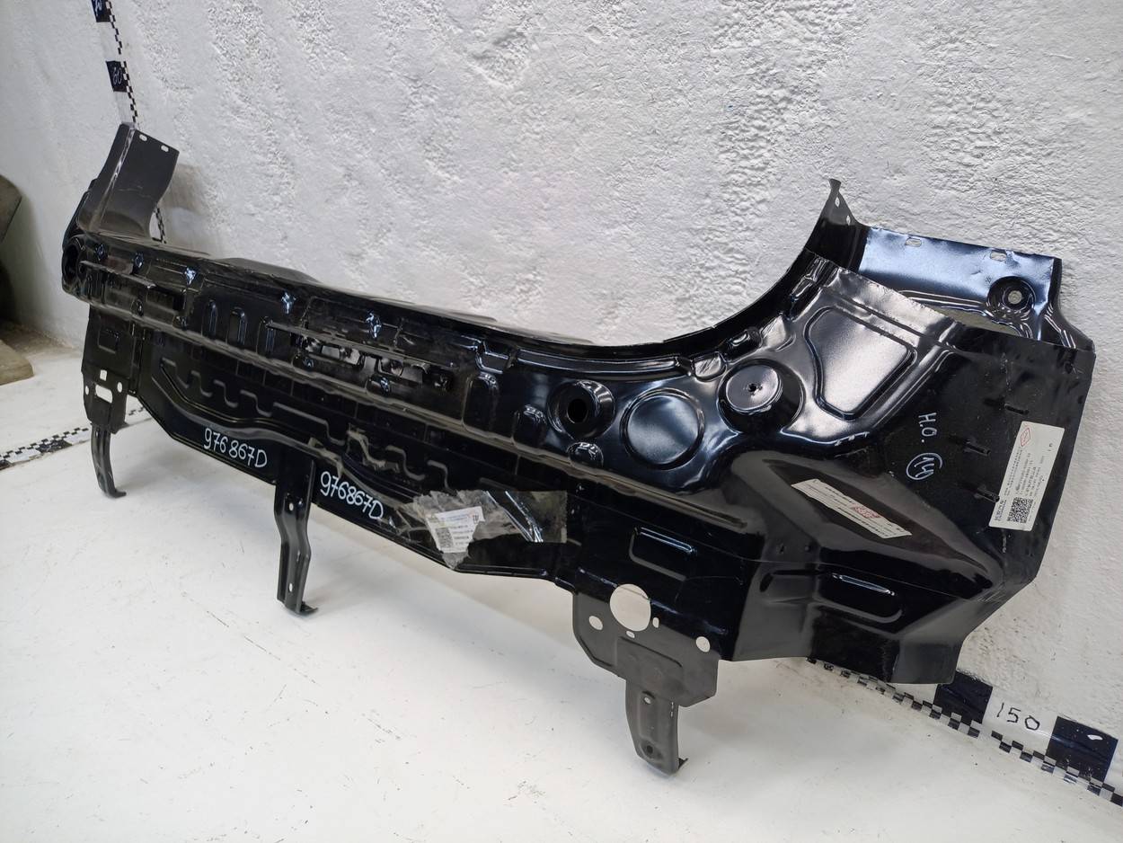 Панель задняя