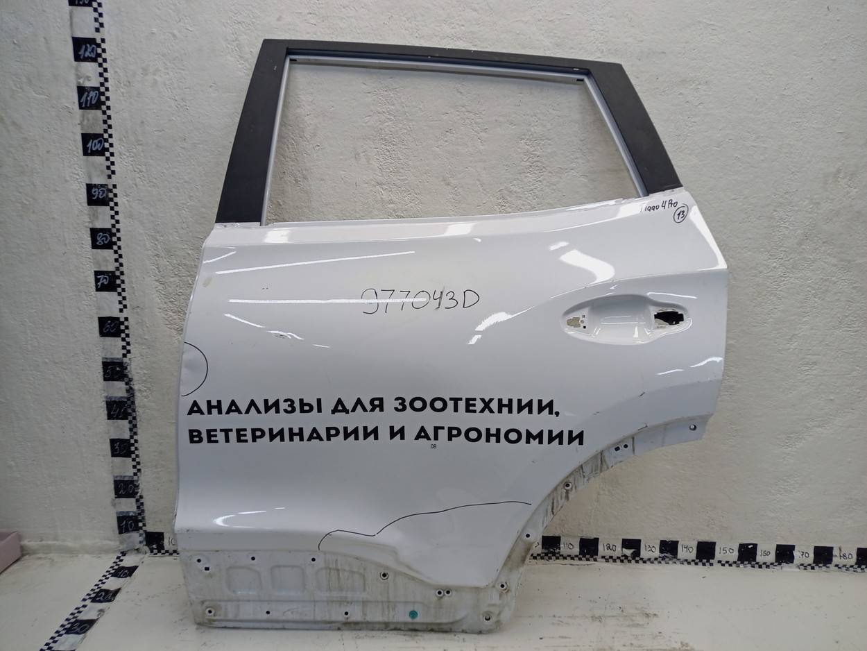 Дверь задняя левая