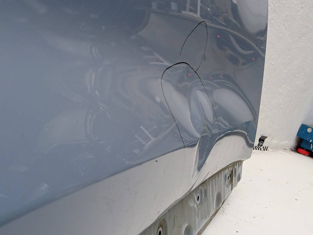 Дверь передняя правая