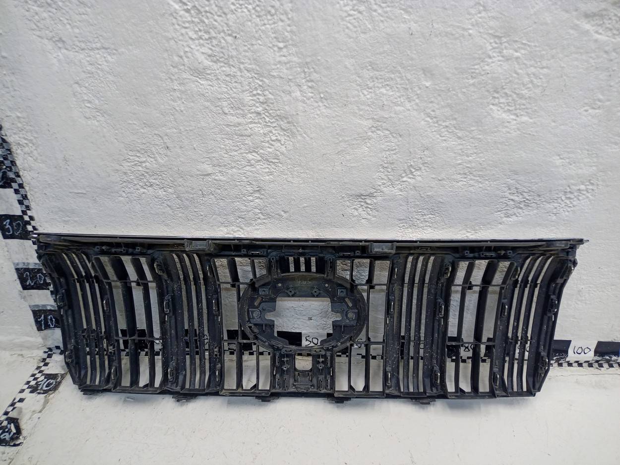 Решетка радиатора